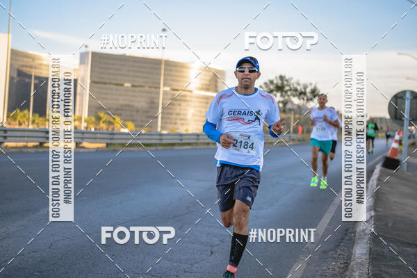 Buy your photos of the eventMaratona e Meia Maratona das Gerais on Fotop