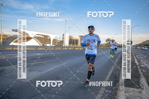 Buy your photos of the eventMaratona e Meia Maratona das Gerais on Fotop