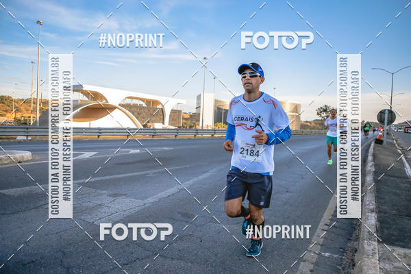 Buy your photos of the eventMaratona e Meia Maratona das Gerais on Fotop