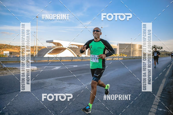 Buy your photos of the eventMaratona e Meia Maratona das Gerais on Fotop