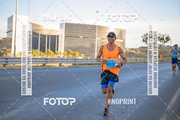 Buy your photos of the eventMaratona e Meia Maratona das Gerais on Fotop