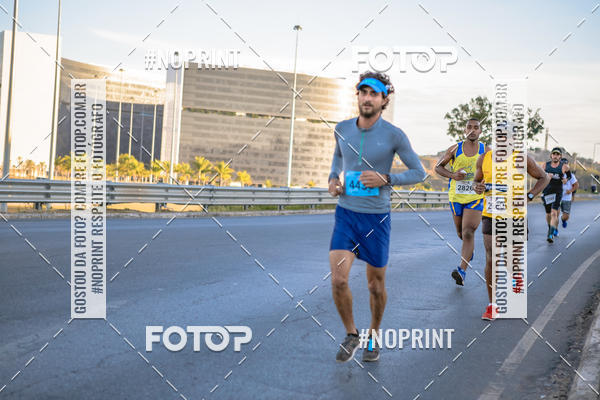 Buy your photos of the eventMaratona e Meia Maratona das Gerais on Fotop