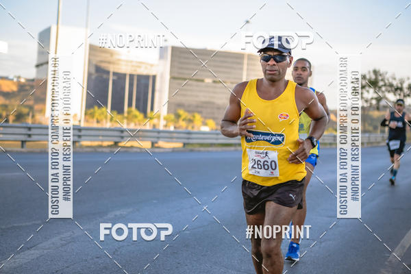 Buy your photos of the eventMaratona e Meia Maratona das Gerais on Fotop