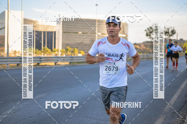 Buy your photos of the eventMaratona e Meia Maratona das Gerais on Fotop