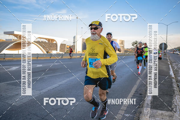 Buy your photos of the eventMaratona e Meia Maratona das Gerais on Fotop
