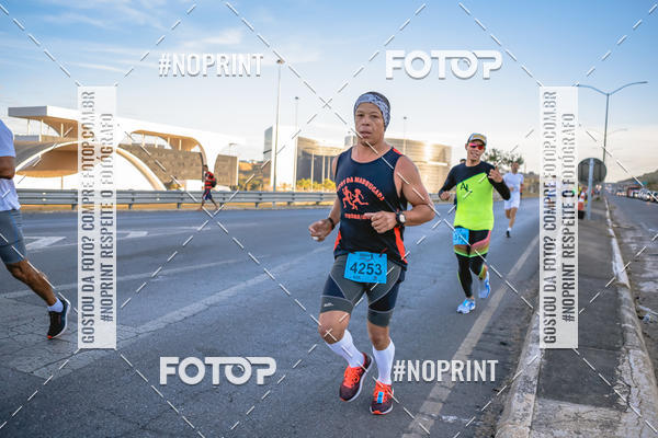 Buy your photos of the eventMaratona e Meia Maratona das Gerais on Fotop