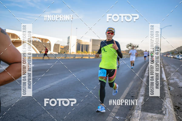 Buy your photos of the eventMaratona e Meia Maratona das Gerais on Fotop