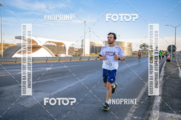 Buy your photos of the eventMaratona e Meia Maratona das Gerais on Fotop