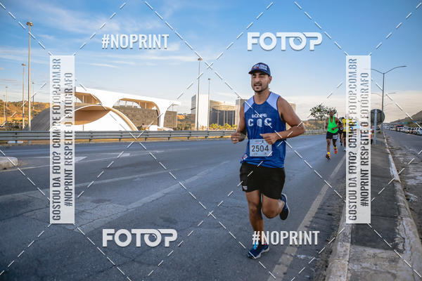 Buy your photos of the eventMaratona e Meia Maratona das Gerais on Fotop