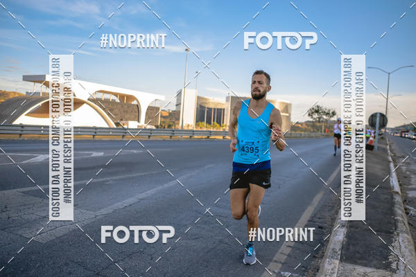 Buy your photos of the eventMaratona e Meia Maratona das Gerais on Fotop