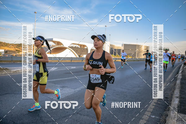 Buy your photos of the eventMaratona e Meia Maratona das Gerais on Fotop
