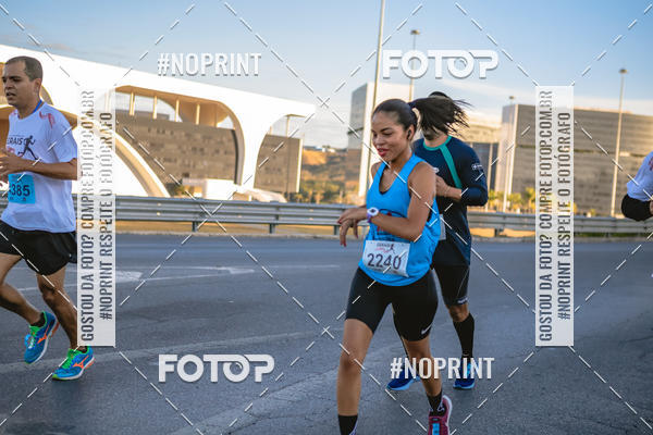 Buy your photos of the eventMaratona e Meia Maratona das Gerais on Fotop