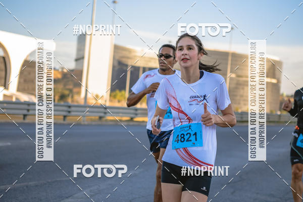 Buy your photos of the eventMaratona e Meia Maratona das Gerais on Fotop
