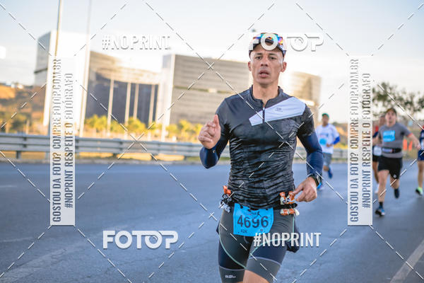 Buy your photos of the eventMaratona e Meia Maratona das Gerais on Fotop