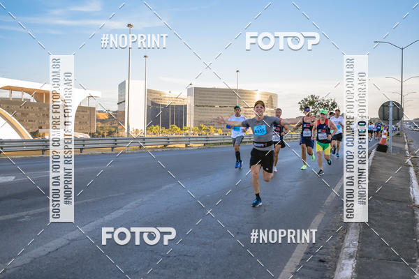 Buy your photos of the eventMaratona e Meia Maratona das Gerais on Fotop