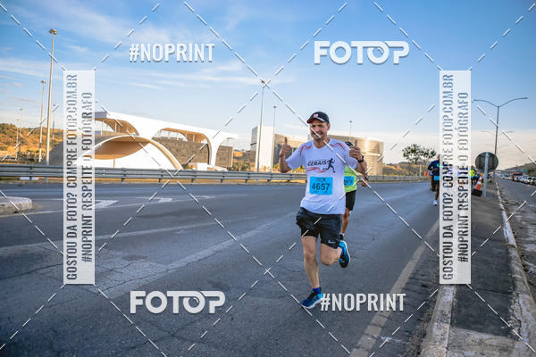 Buy your photos of the eventMaratona e Meia Maratona das Gerais on Fotop