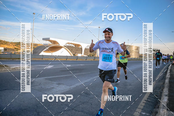 Buy your photos of the eventMaratona e Meia Maratona das Gerais on Fotop