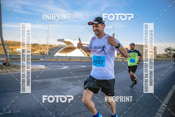 Buy your photos of the eventMaratona e Meia Maratona das Gerais on Fotop