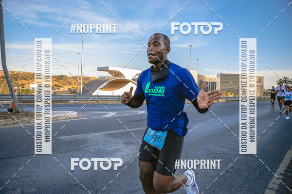 Buy your photos of the eventMaratona e Meia Maratona das Gerais on Fotop