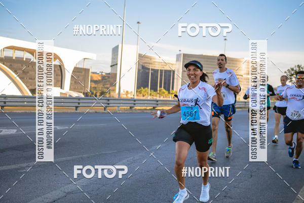 Buy your photos of the eventMaratona e Meia Maratona das Gerais on Fotop