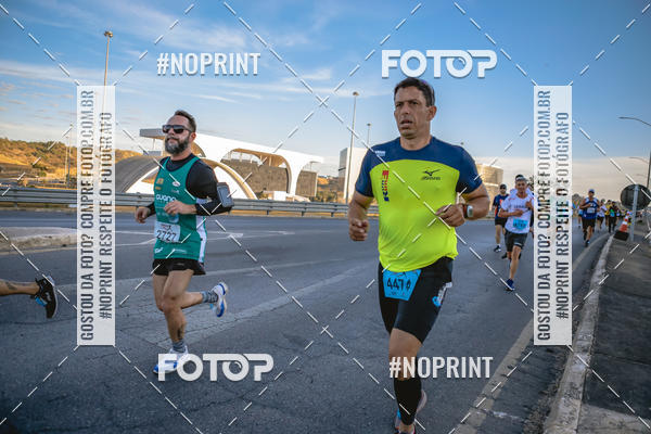 Buy your photos of the eventMaratona e Meia Maratona das Gerais on Fotop