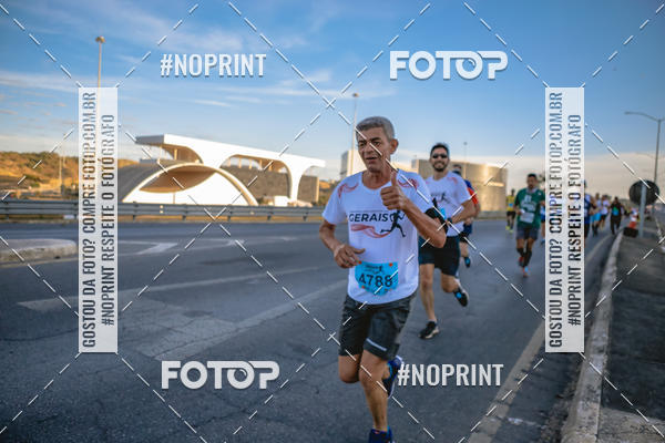 Buy your photos of the eventMaratona e Meia Maratona das Gerais on Fotop