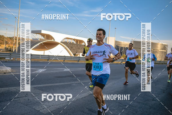 Buy your photos of the eventMaratona e Meia Maratona das Gerais on Fotop