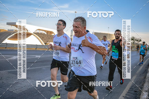 Buy your photos of the eventMaratona e Meia Maratona das Gerais on Fotop