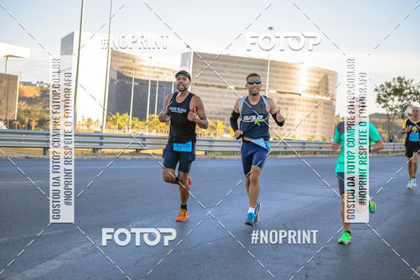 Buy your photos of the eventMaratona e Meia Maratona das Gerais on Fotop