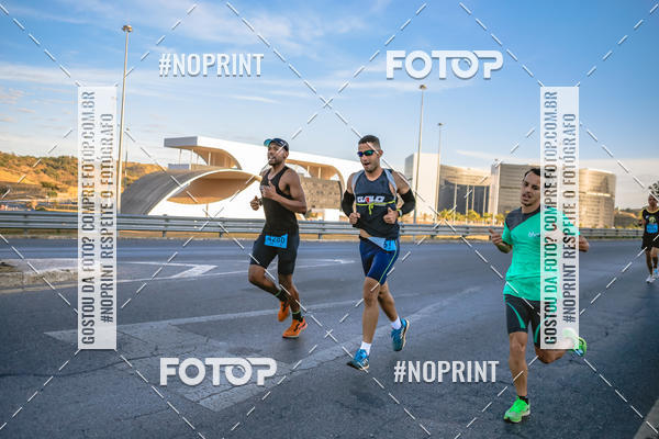 Buy your photos of the eventMaratona e Meia Maratona das Gerais on Fotop