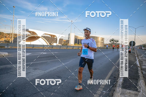 Buy your photos of the eventMaratona e Meia Maratona das Gerais on Fotop