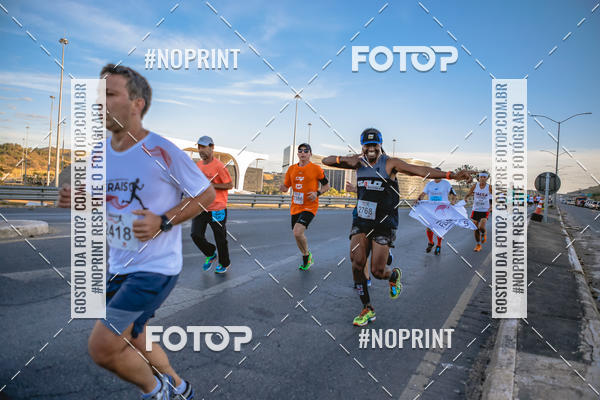 Buy your photos of the eventMaratona e Meia Maratona das Gerais on Fotop
