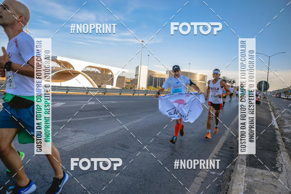 Buy your photos of the eventMaratona e Meia Maratona das Gerais on Fotop