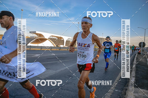 Buy your photos of the eventMaratona e Meia Maratona das Gerais on Fotop