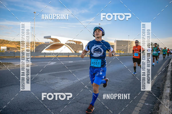 Buy your photos of the eventMaratona e Meia Maratona das Gerais on Fotop
