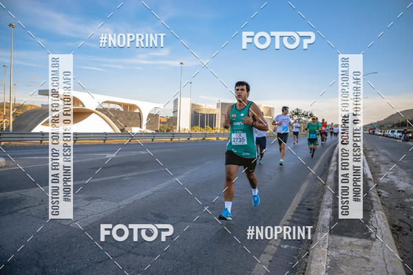 Buy your photos of the eventMaratona e Meia Maratona das Gerais on Fotop