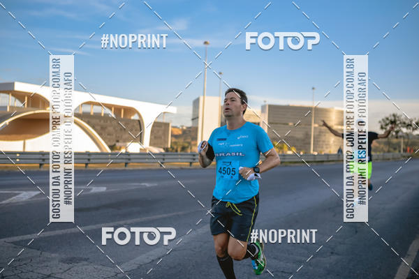 Buy your photos of the eventMaratona e Meia Maratona das Gerais on Fotop