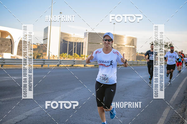 Buy your photos of the eventMaratona e Meia Maratona das Gerais on Fotop