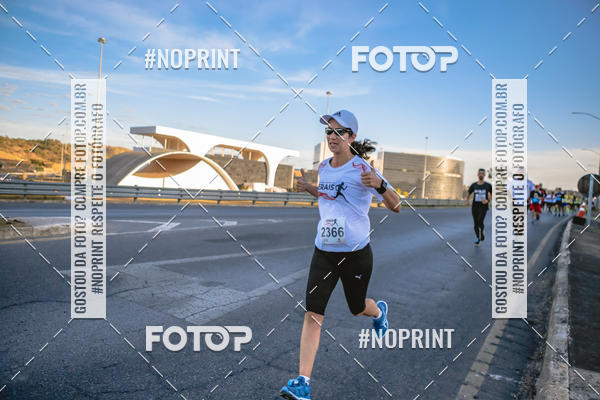Buy your photos of the eventMaratona e Meia Maratona das Gerais on Fotop