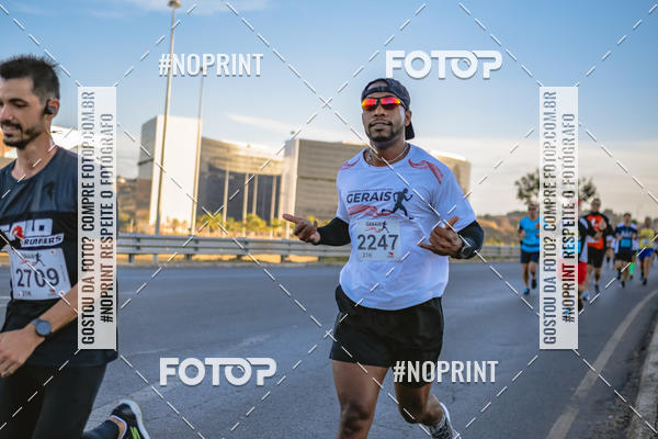 Buy your photos of the eventMaratona e Meia Maratona das Gerais on Fotop