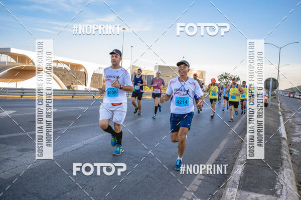Buy your photos of the eventMaratona e Meia Maratona das Gerais on Fotop