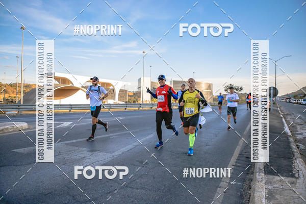 Buy your photos of the eventMaratona e Meia Maratona das Gerais on Fotop
