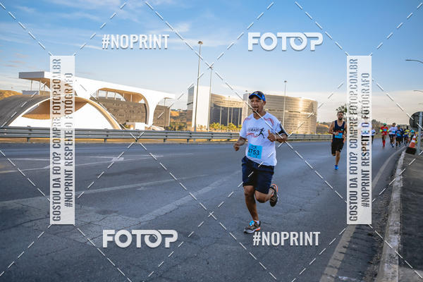 Buy your photos of the eventMaratona e Meia Maratona das Gerais on Fotop