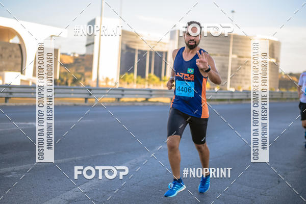 Buy your photos of the eventMaratona e Meia Maratona das Gerais on Fotop