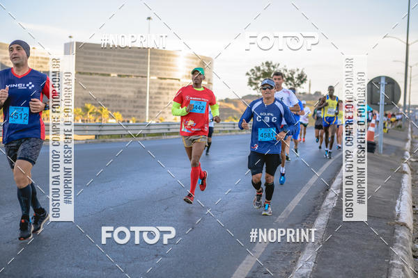 Buy your photos of the eventMaratona e Meia Maratona das Gerais on Fotop