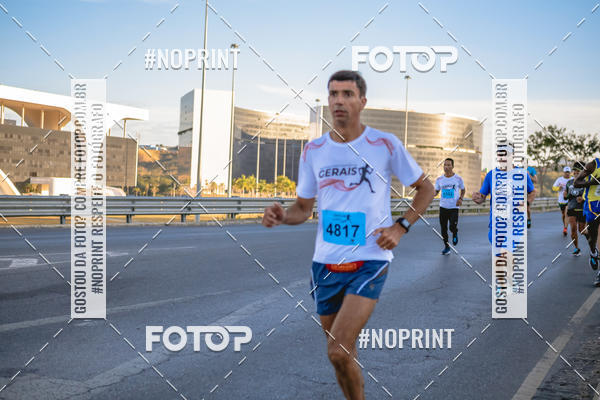 Buy your photos of the eventMaratona e Meia Maratona das Gerais on Fotop
