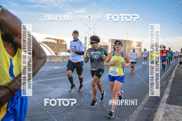 Buy your photos of the eventMaratona e Meia Maratona das Gerais on Fotop