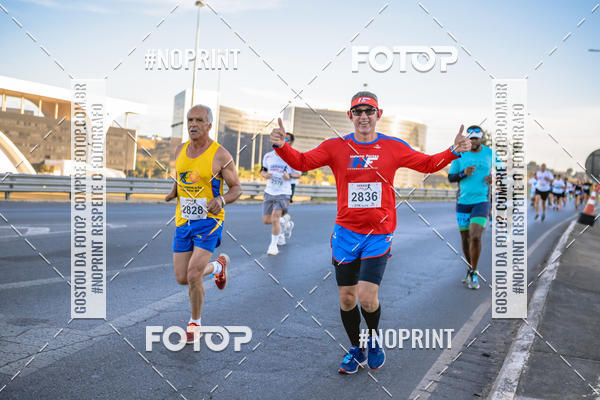 Buy your photos of the eventMaratona e Meia Maratona das Gerais on Fotop