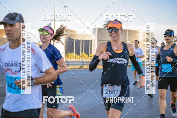 Buy your photos of the eventMaratona e Meia Maratona das Gerais on Fotop