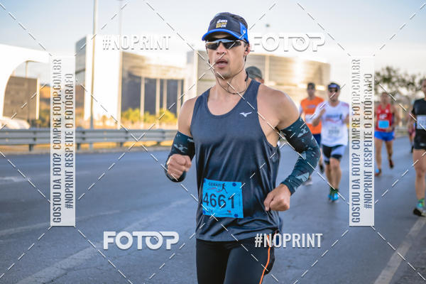Buy your photos of the eventMaratona e Meia Maratona das Gerais on Fotop